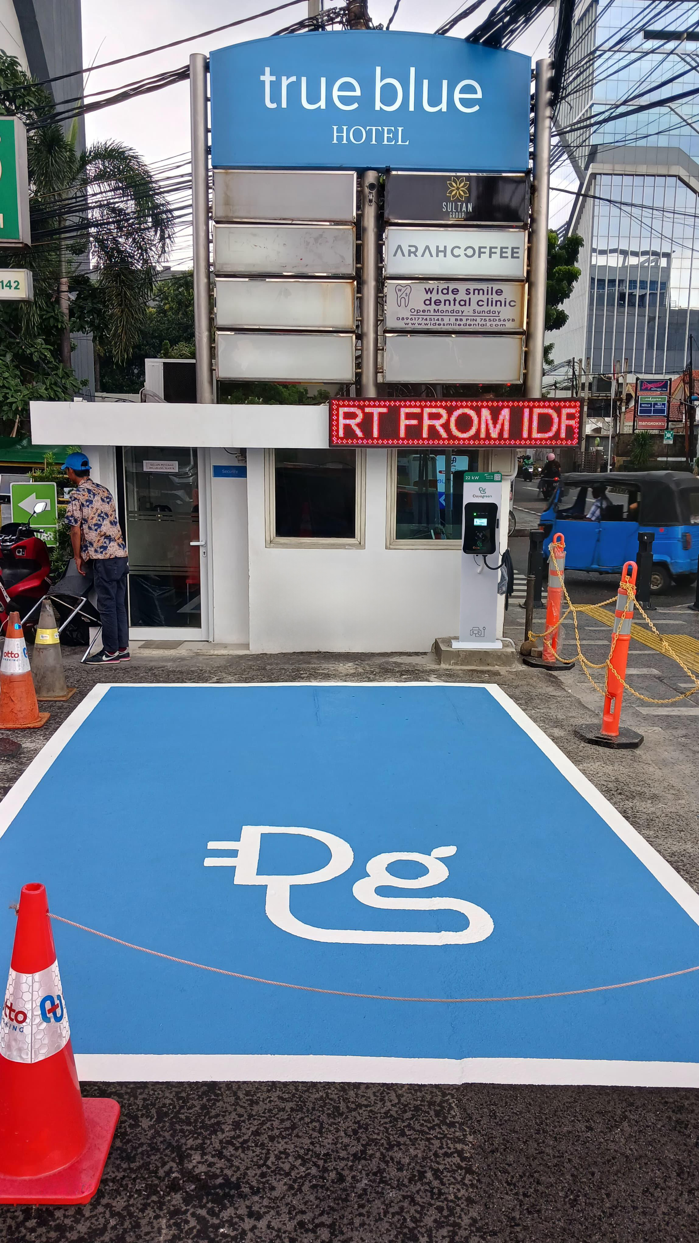 True Blue Hotel Menteng